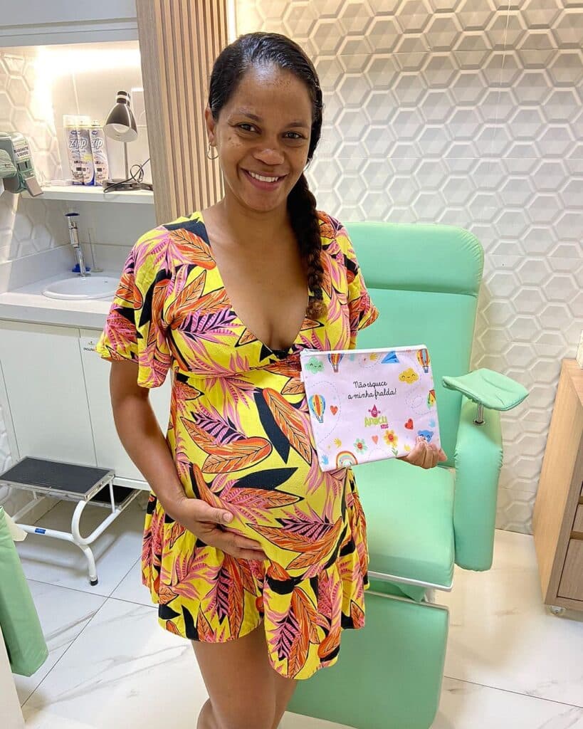 Anácli: fazendo parte de vidas que ainda nem saíram da barriga da mamãe